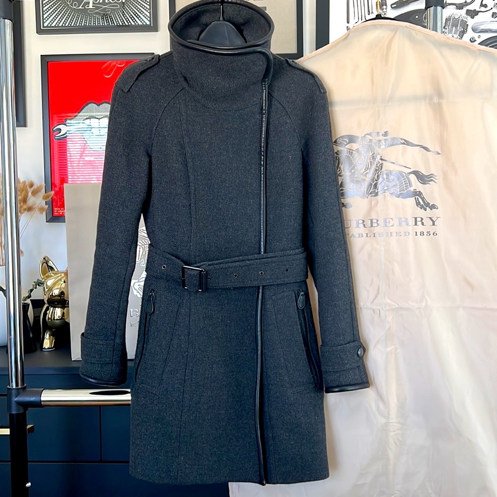 Burberry Brit Waltford belted wool blend in Dark Grey Melange US 2 size